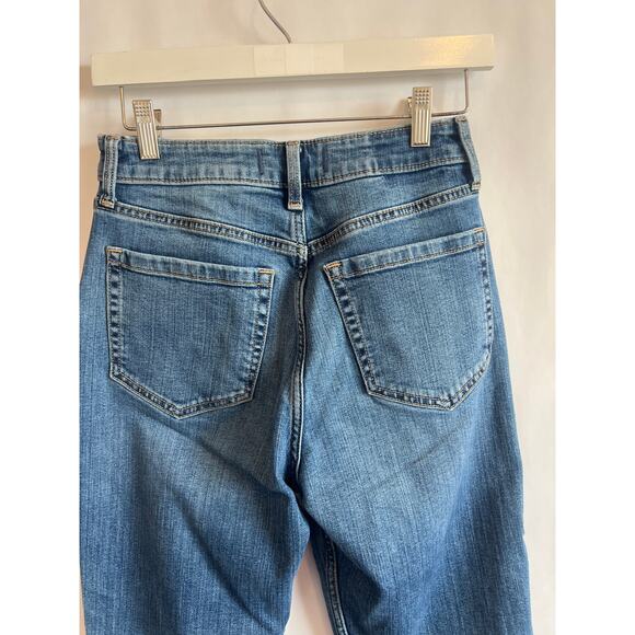 Abercrombie & Fitch High Rise Mom Jean Medium Wash Blue Size 26/2R - Picture 7 of 12
